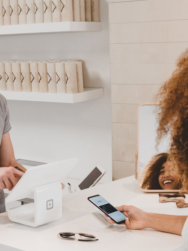 Shopify and tracking system visual